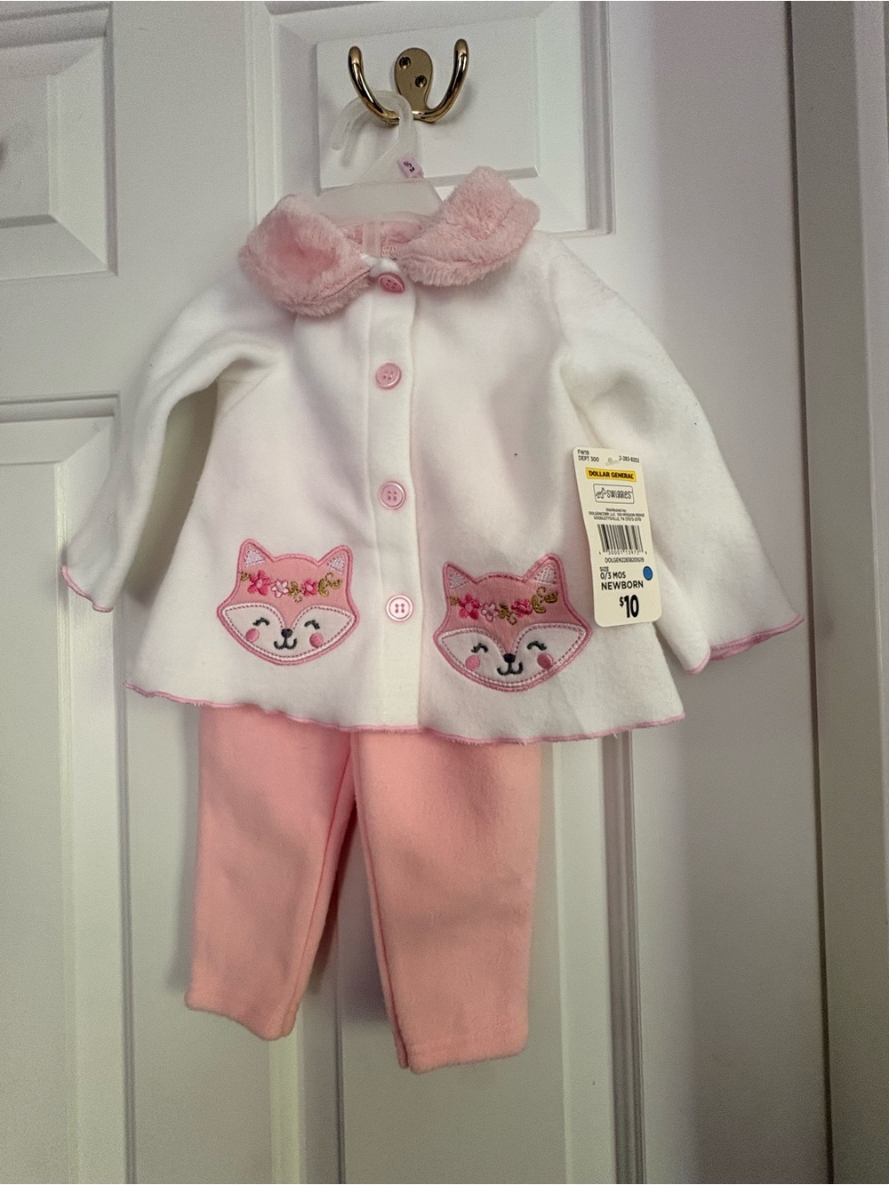 NWT Baby Girl Two-Piece Pink & White Fox Jacket Set